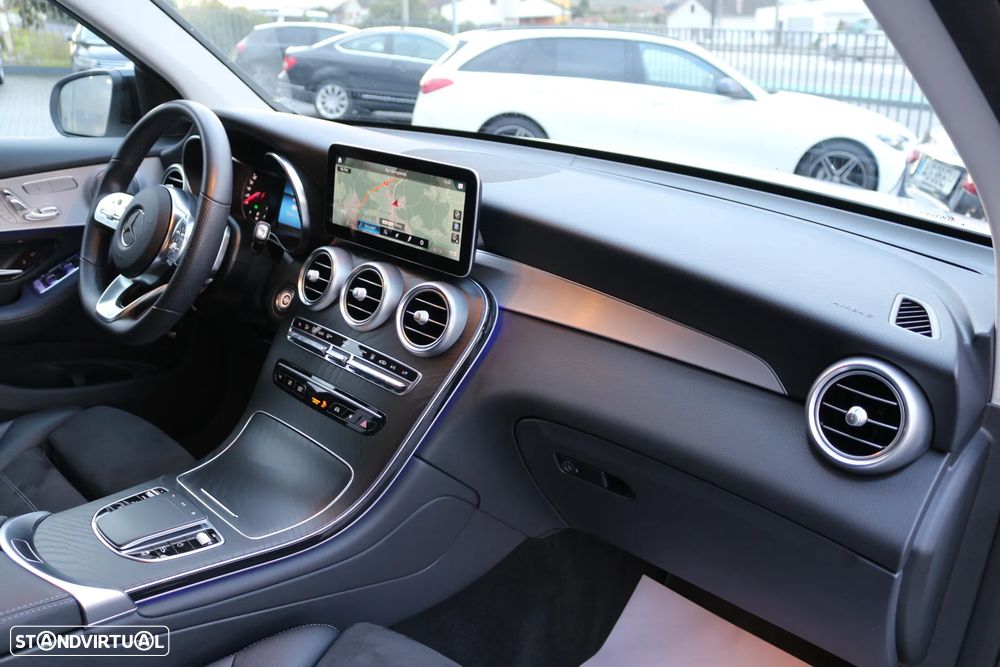Mercedes-Benz GLC 300 de 4Matic 9G-TRONIC AMG Line - 13