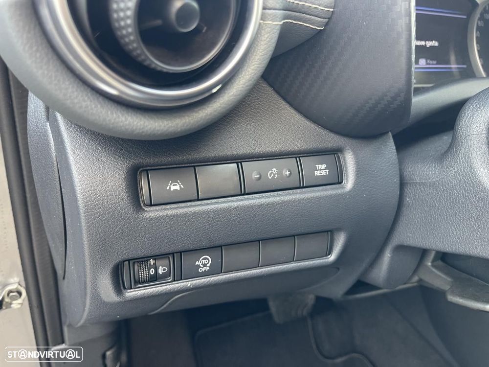 Nissan Juke 1.0 DIG-T Acenta DCT - 9