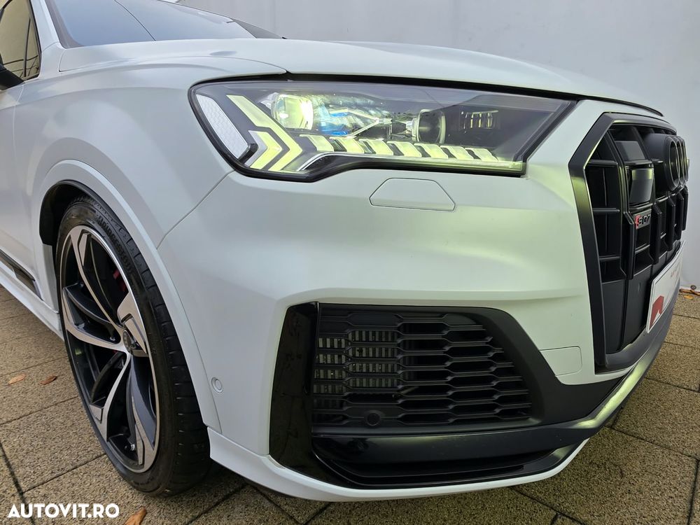 Audi SQ7 - 8