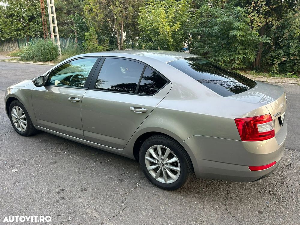 Skoda Octavia - 9