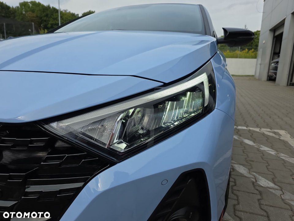 Hyundai i20 - 19