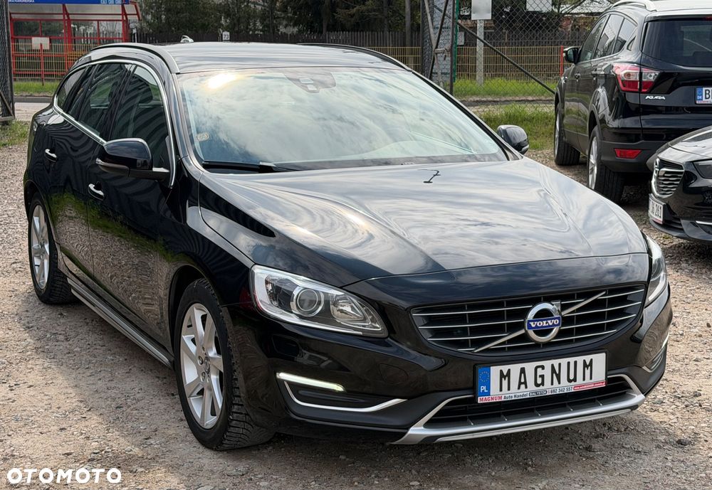 Volvo V60 D4 Drive-E Momentum - 27