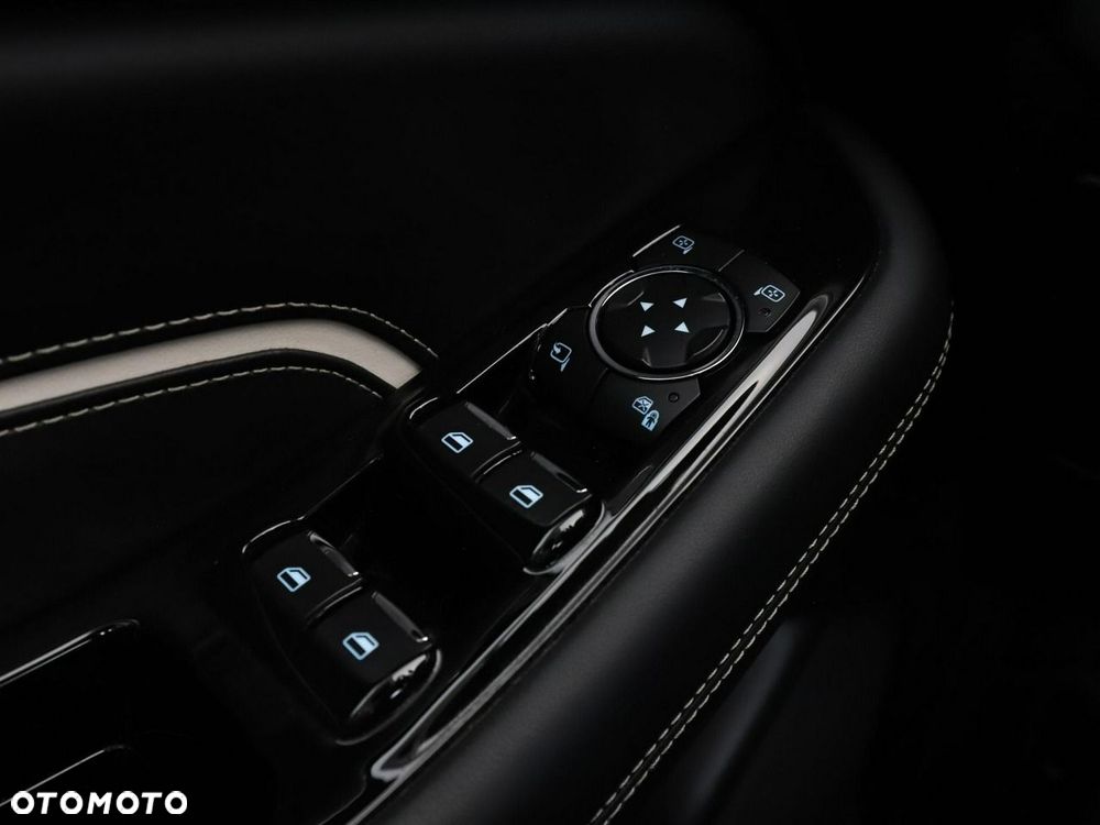 Ford S-Max - 36