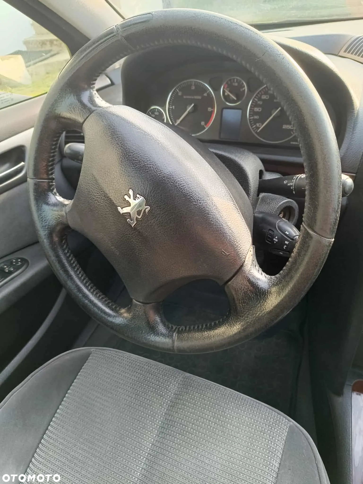 Peugeot 407 2.0 HDI Intense - 15