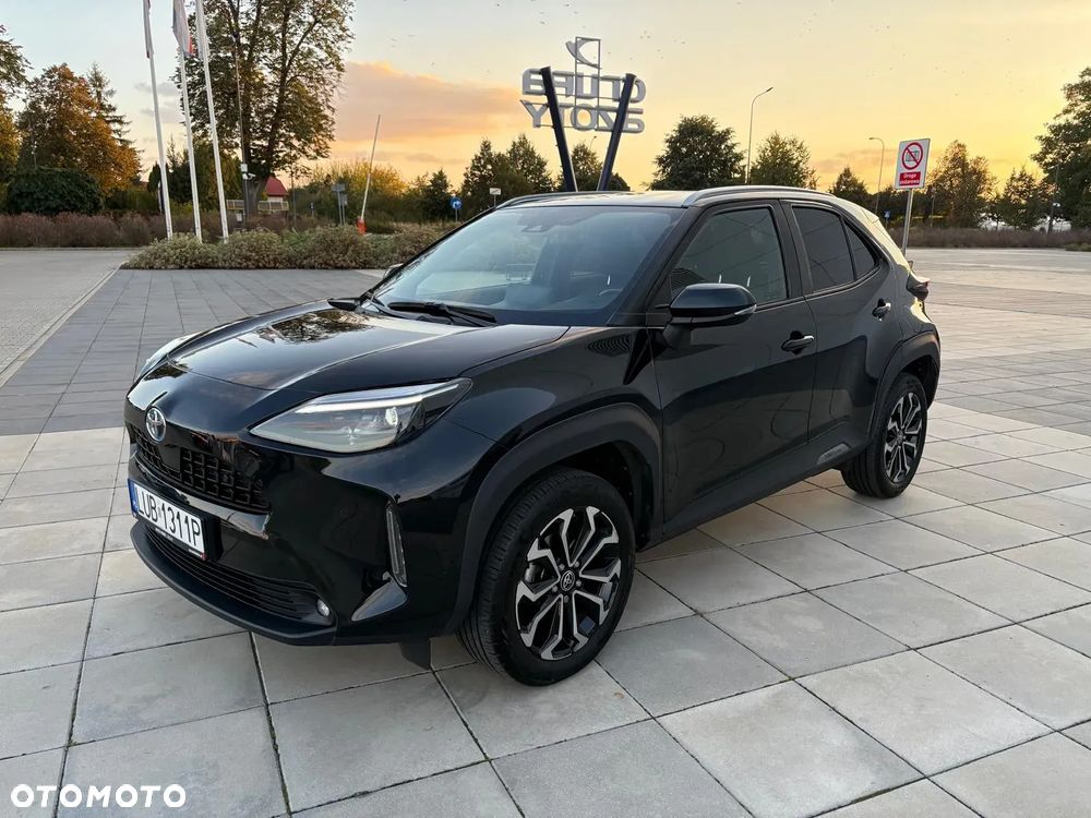 Toyota Yaris Cross Hybrid 1.5 Comfort 4x4 - 1