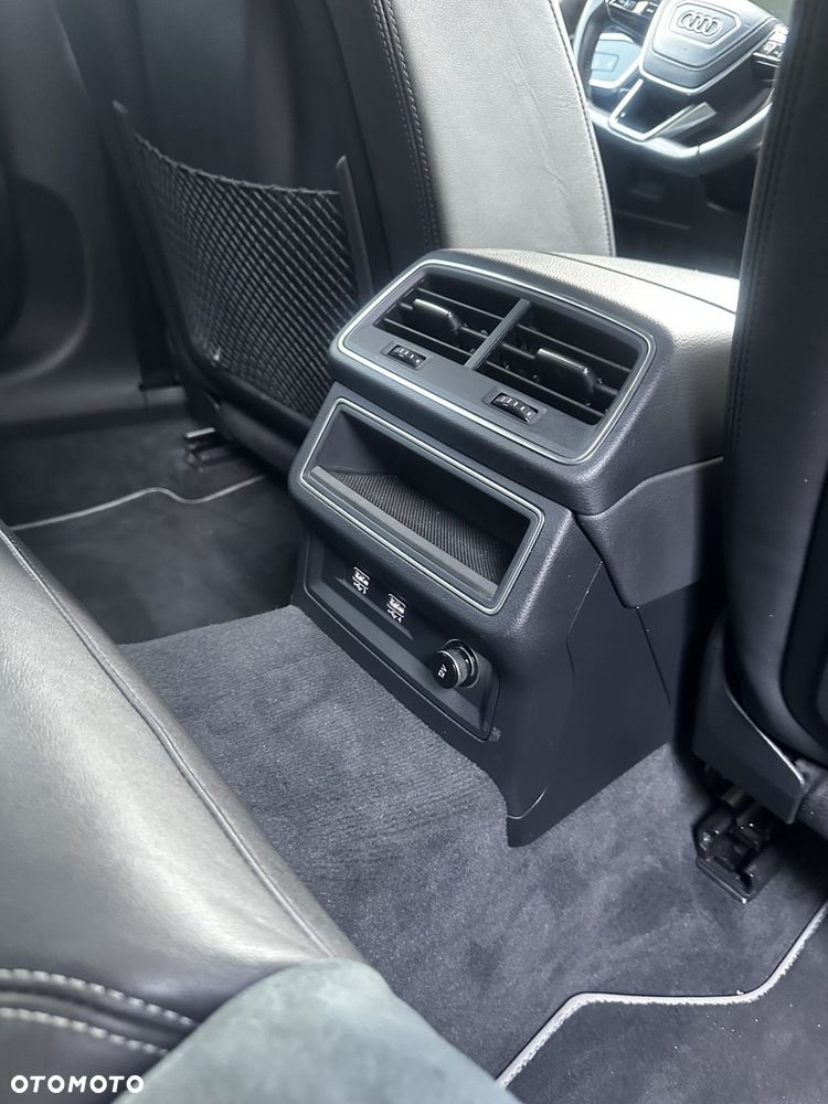 Audi A6 Allroad - 37