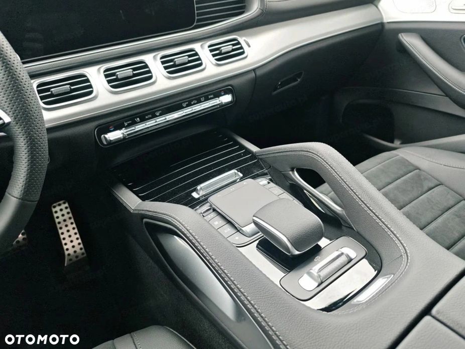 Mercedes-Benz GLE 300 d mHEV 4-Matic AMG Line - 15