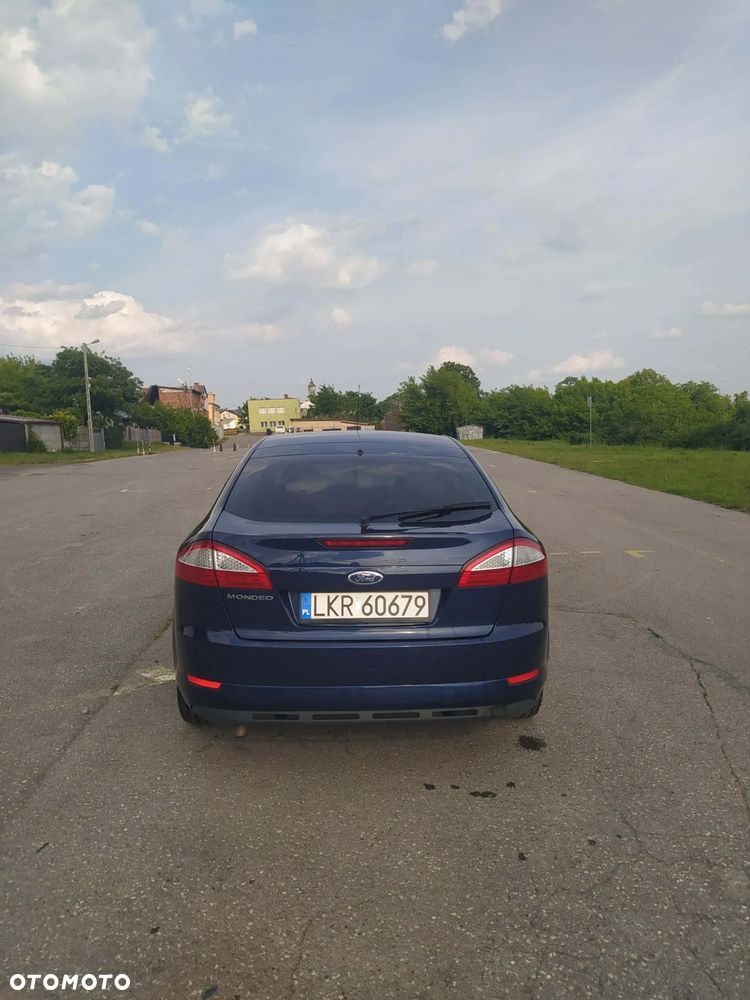 Ford Mondeo 2.0 Titanium - 10