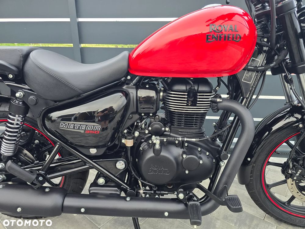 Royal Enfield Meteor - 10