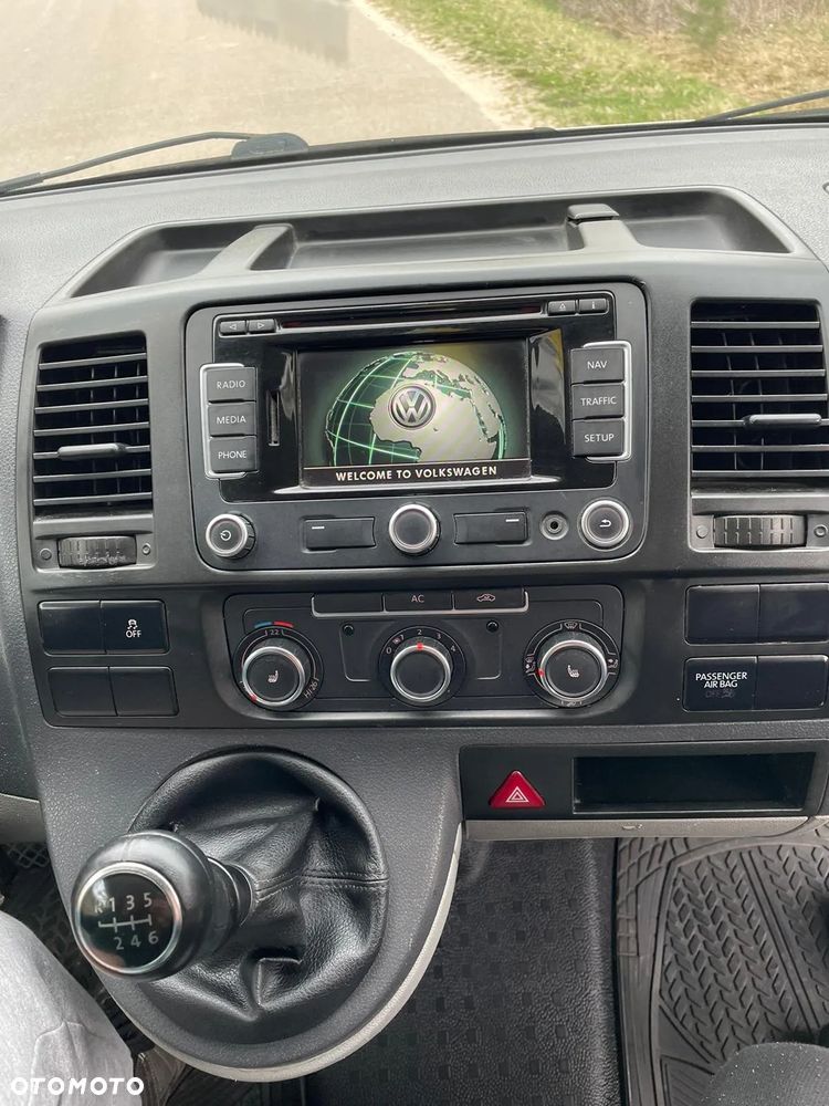 Volkswagen Transporter - 30