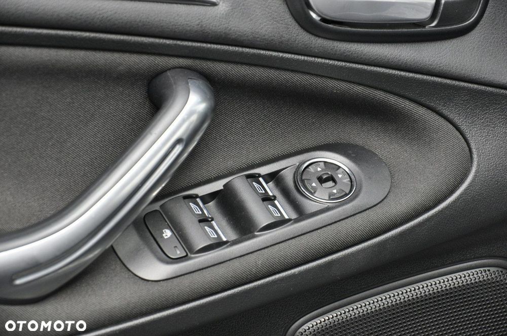 Ford S-Max 2.0 TDCi DPF Titanium - 16