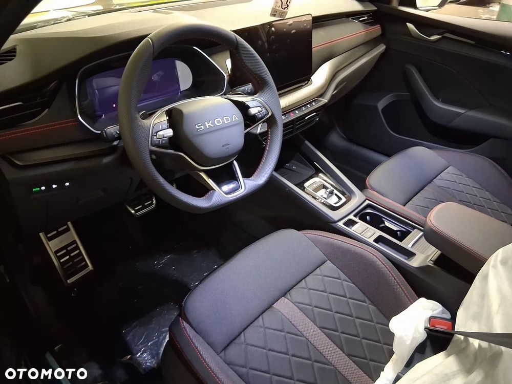 Skoda Octavia 2.0 TSI RS DSG - 5