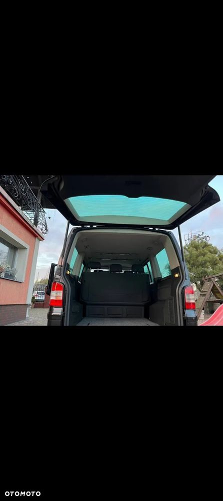 Volkswagen Multivan - 6