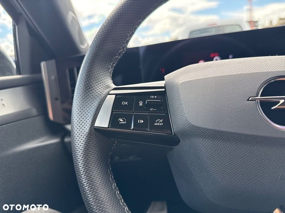 Opel Astra - 16