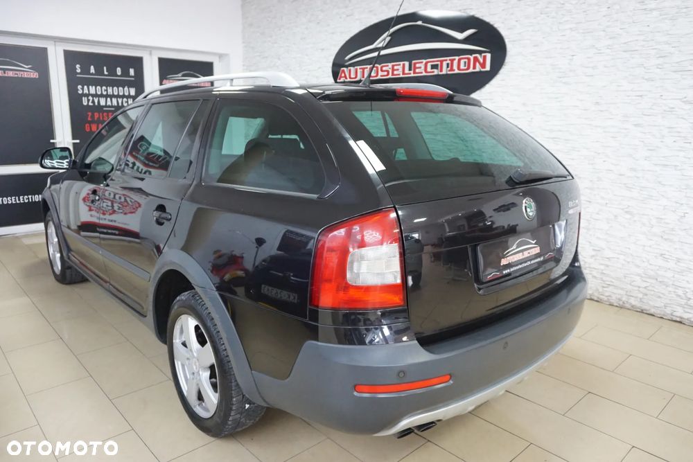 Skoda Octavia 2.0 TDI DPF 4x4 Scout - 8