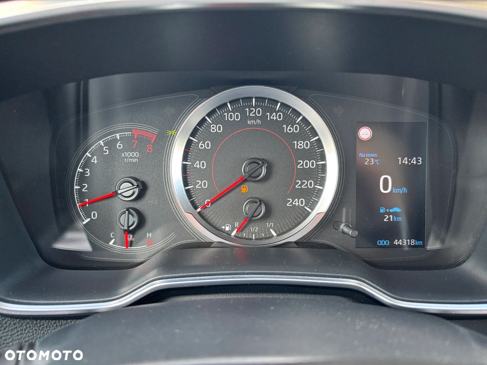 Toyota Corolla 1.5 Comfort - 23