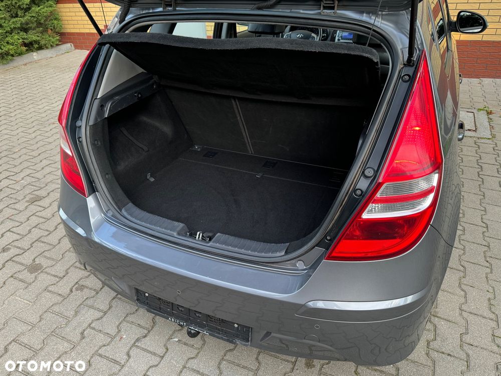 Hyundai i30 1.4 Edition Plus - 28