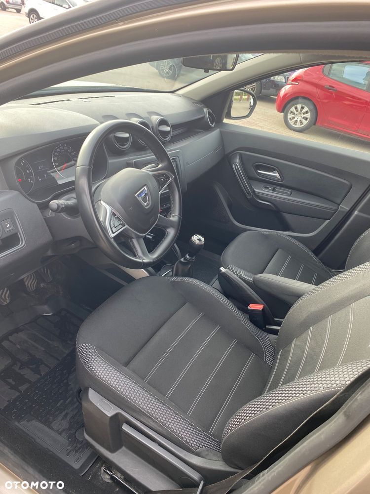 Dacia Duster SCe 115 4x4 Prestige - 9