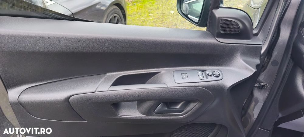 Opel Combo 1.5 D Start/Stop - 27