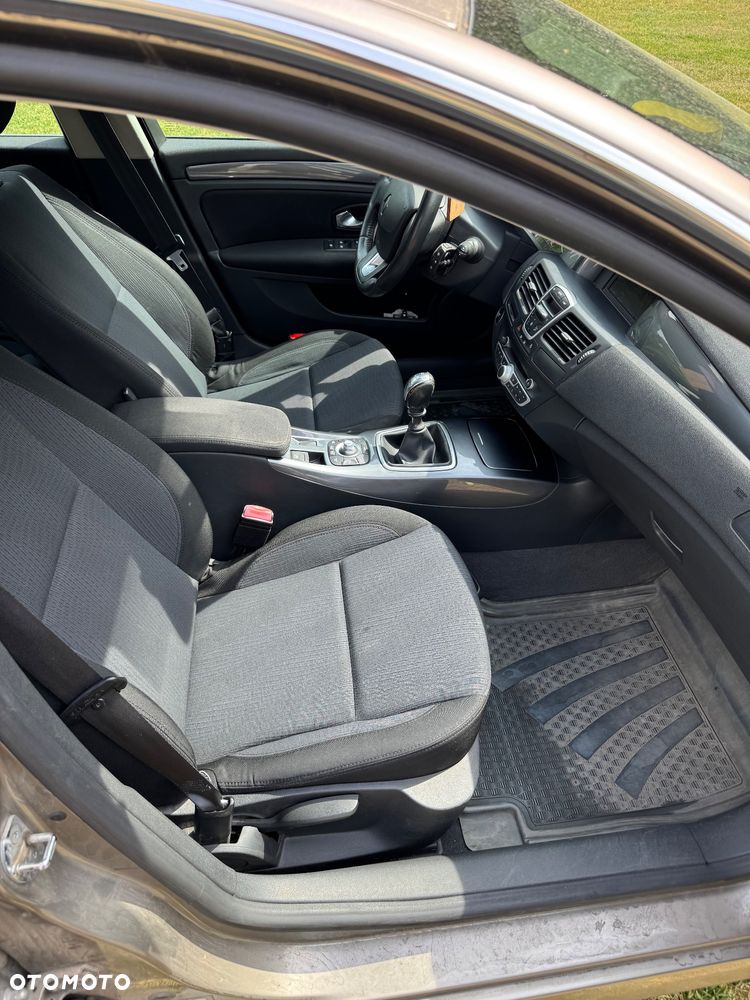 Renault Laguna 2.0 DCi Dynamique - 11