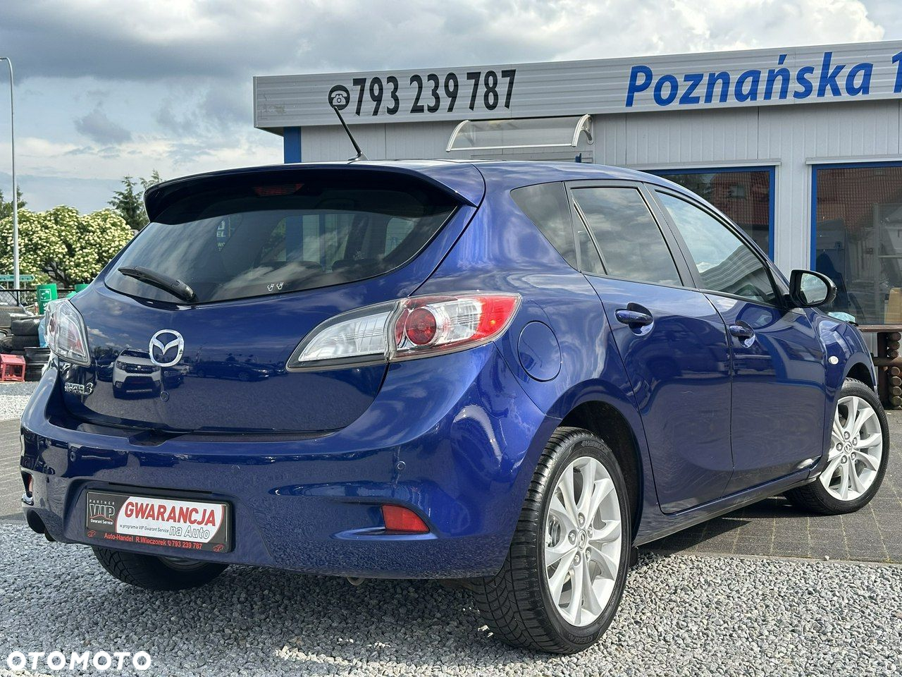 Mazda 3 - 4
