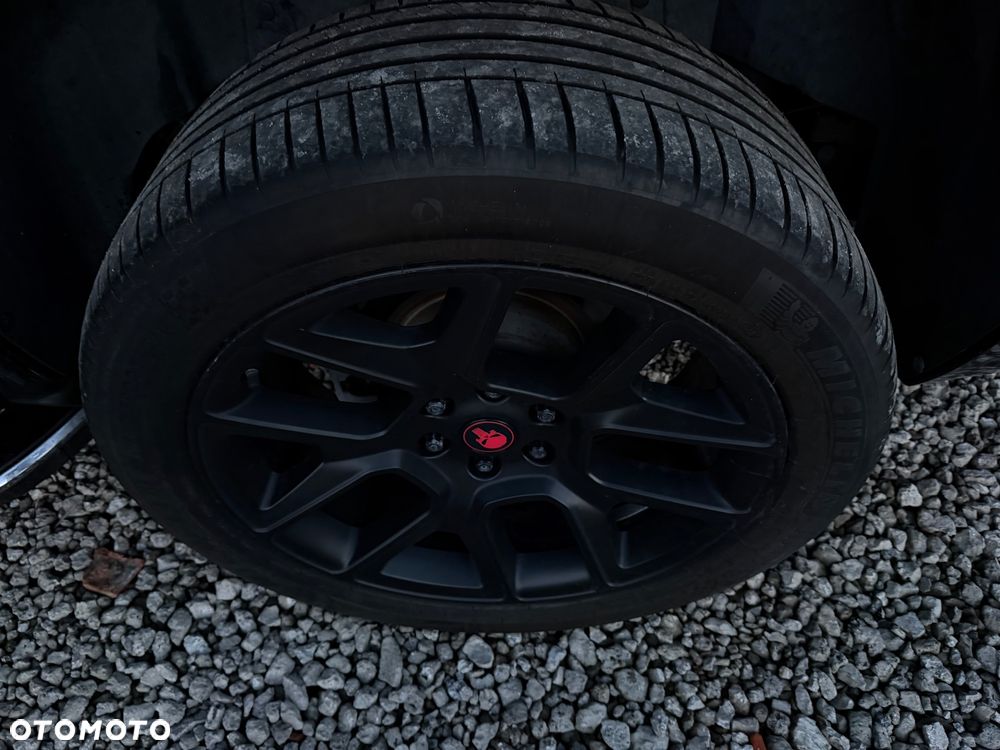 Cadillac Escalade 6.0 V8 Platinum - 28