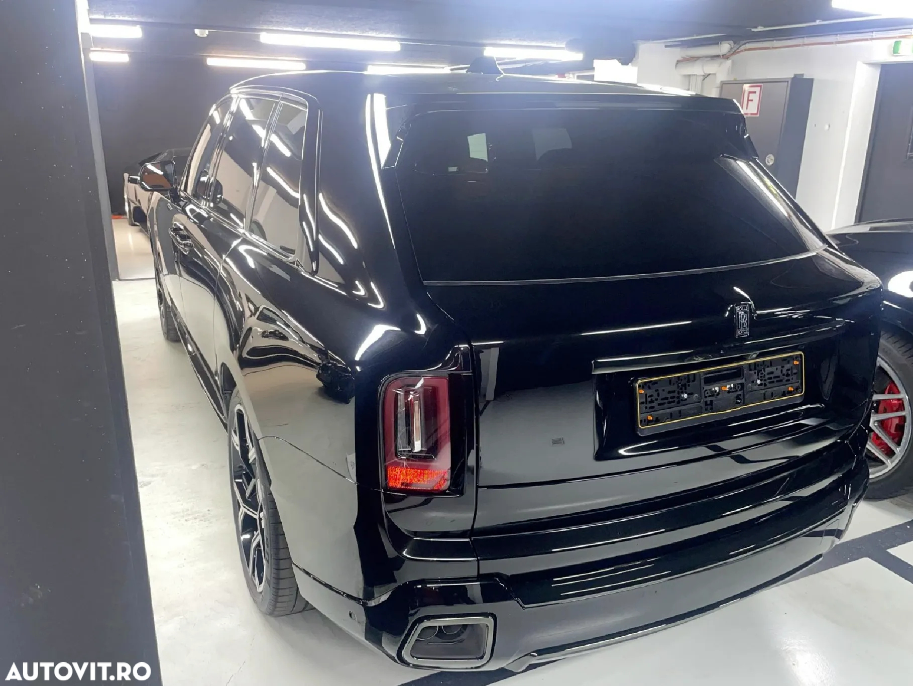 Rolls-Royce Cullinan - 2