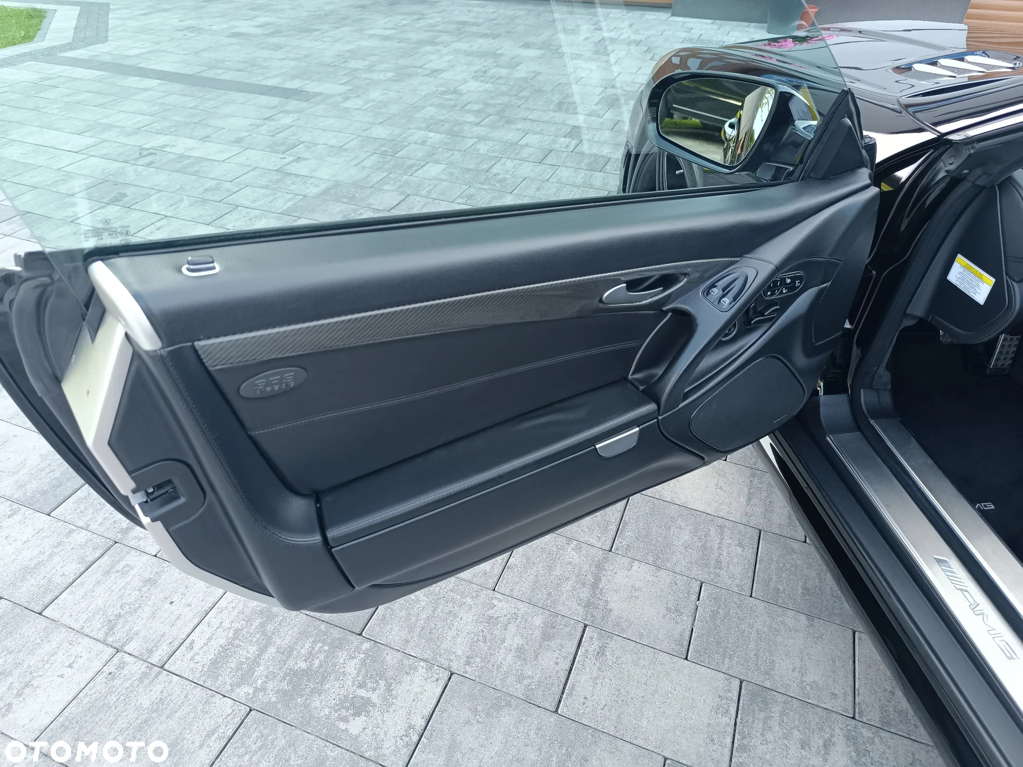 Mercedes-Benz SL 63 AMG - 17