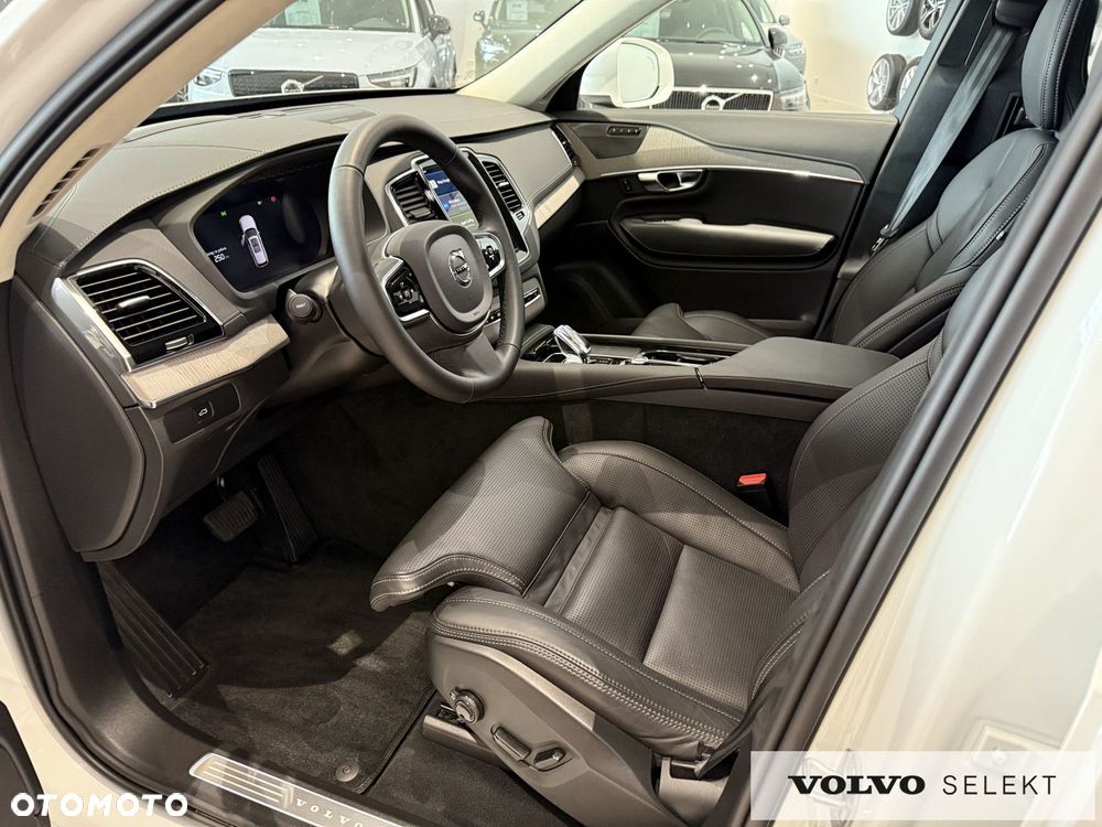 Volvo XC 90 - 13