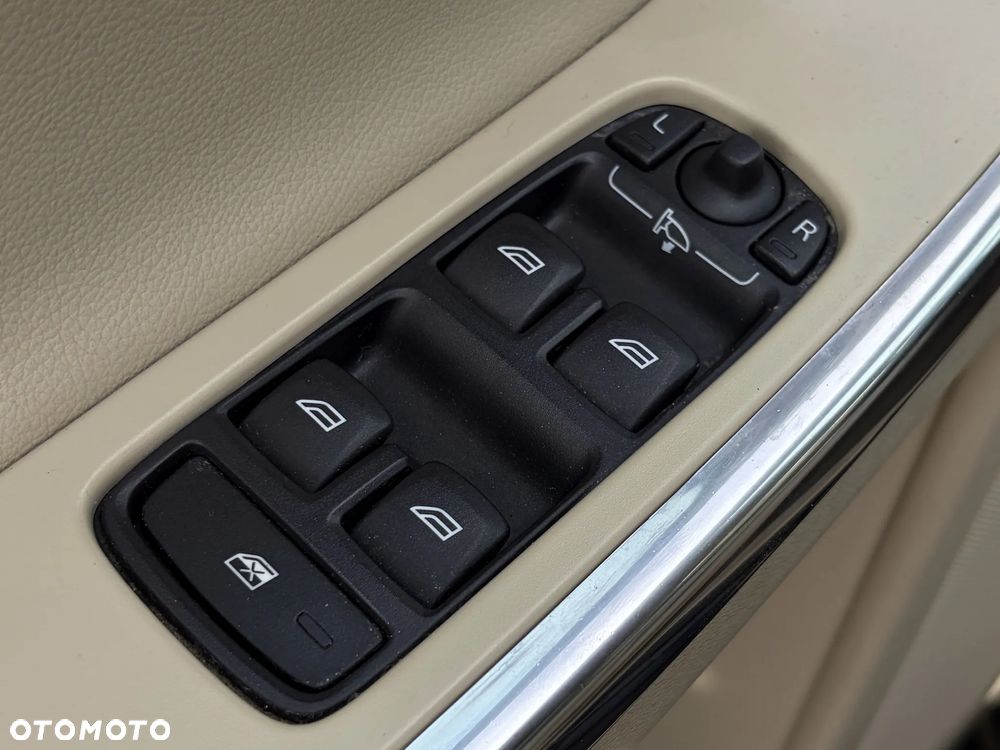 Volvo XC 60 D4 Summum - 37