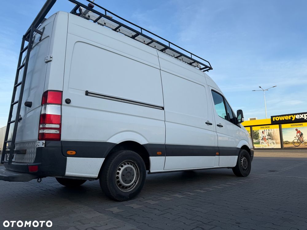 Mercedes-Benz Sprinter - 8