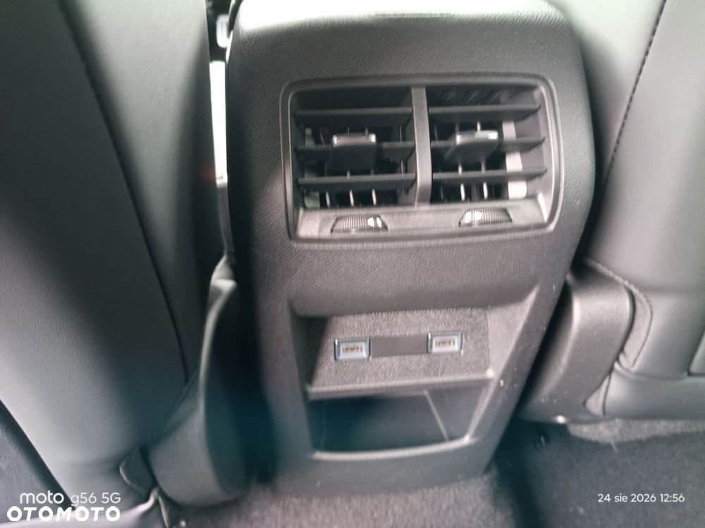 Peugeot 408 - 22