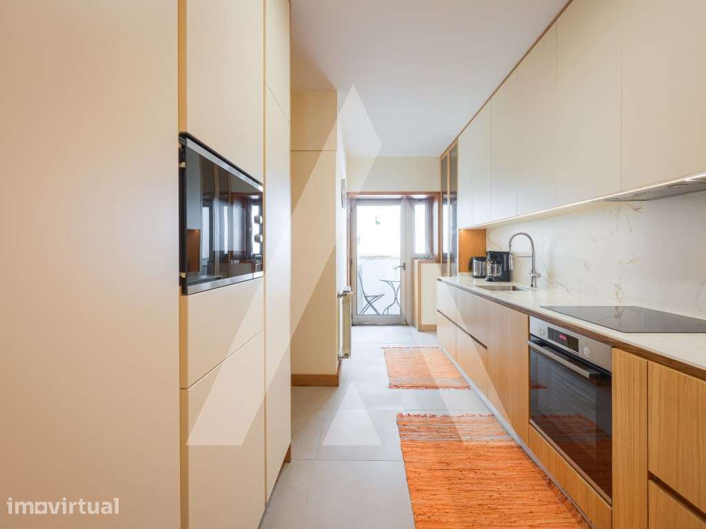Fantástico Apartamento T3 no Centro da Cidade - Tipo Andar Moradia! - Grande imagem: 4/47