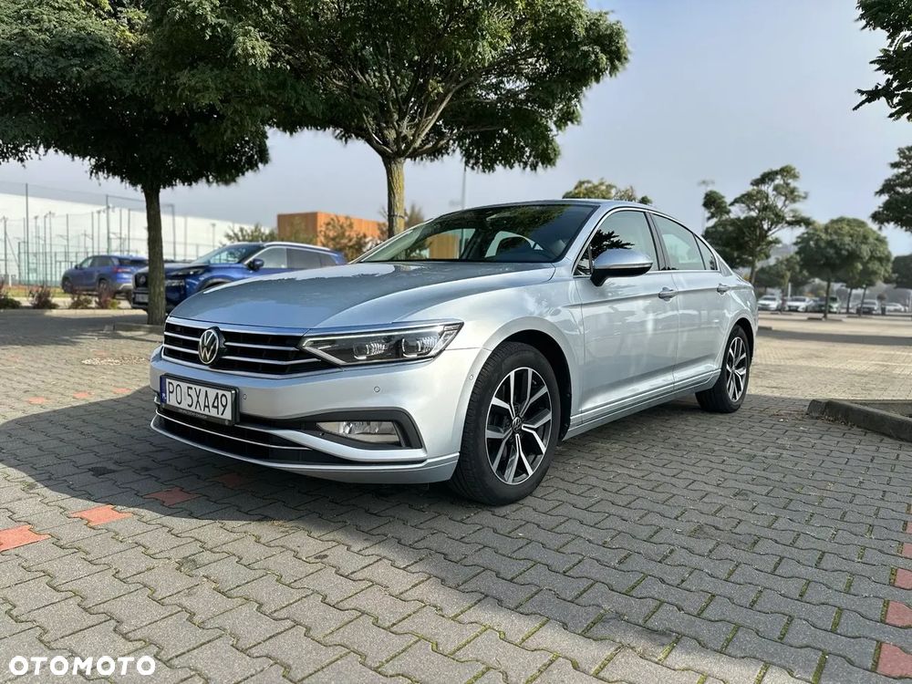 Volkswagen Passat 2.0 TSI Business DSG - 1