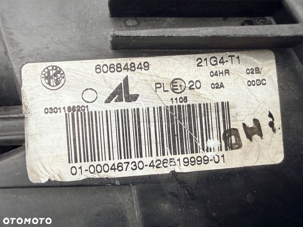 Lampa przednia ALFA ROMEO 147 GTA XENON LEWA EUROPA ORYGINALNA AL - 4