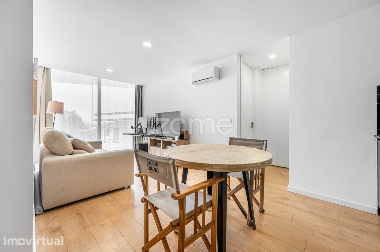 Apartamento T1 semi-novo em Vilar do Paraíso, Vila Nova de Gaia - Grande imagem: 5/28