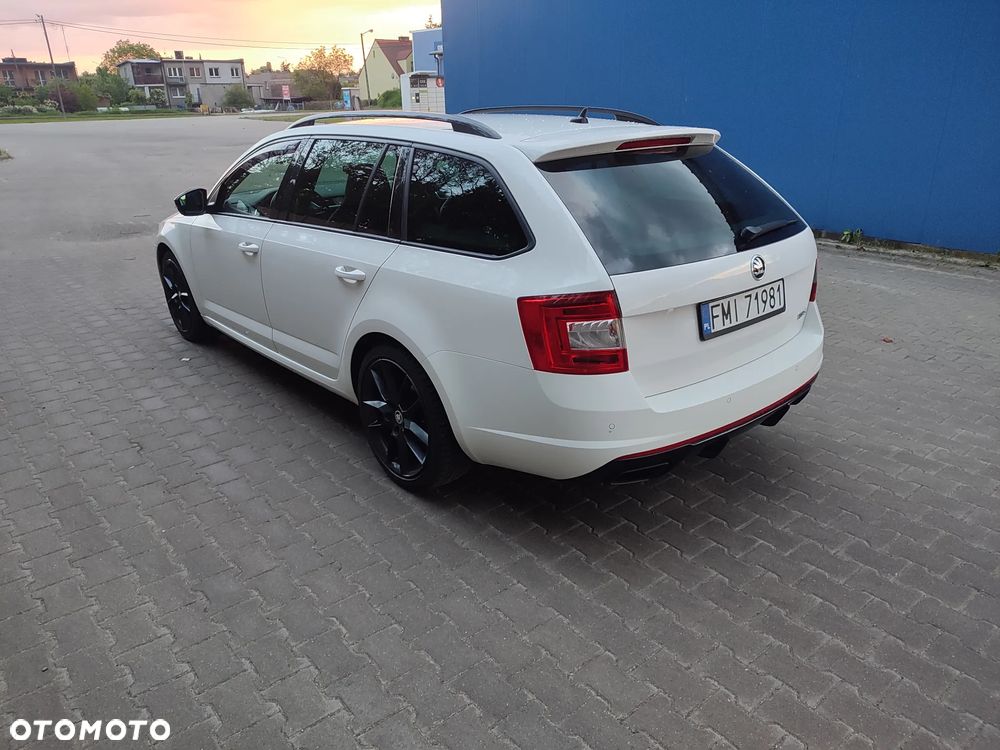 Skoda Octavia 2.0 TDI (Green tec) RS - 6