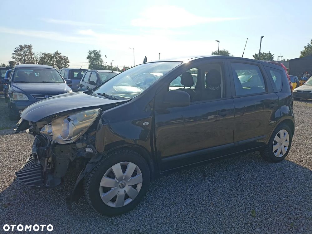 Nissan Note - 1