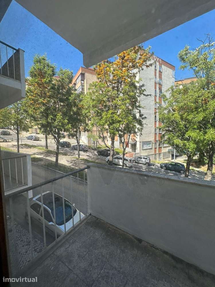 T2 com Varanda e Vista Rio – Localização Premium na Póvoa de Santa Iri - Grande imagem: 5/26