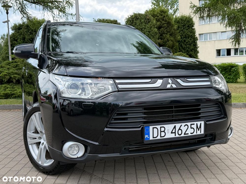 Mitsubishi Outlander 2.2 DI-D 4WD Top - 36