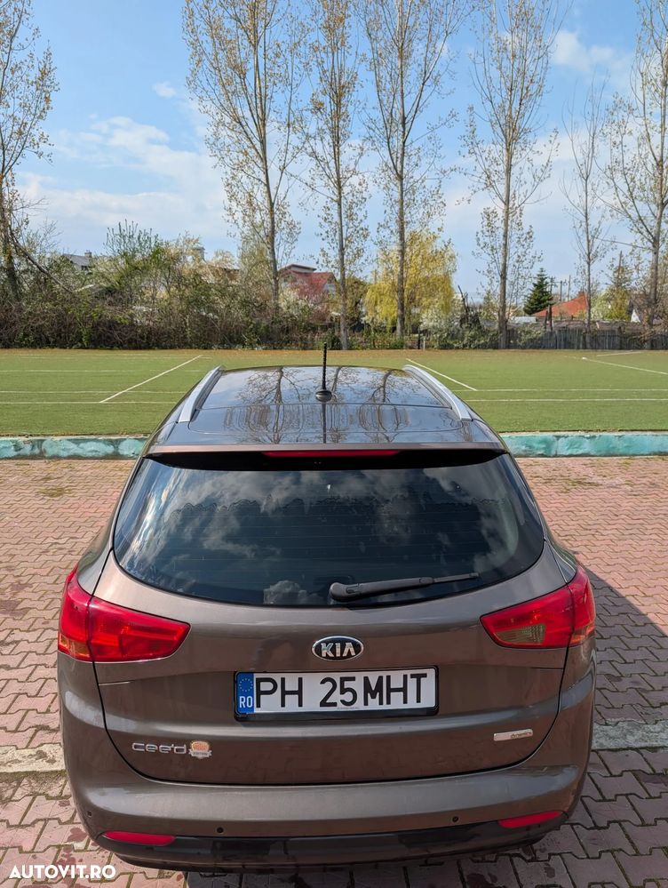 Kia Ceed 1.4 CVVT Dream Team Edition - 18
