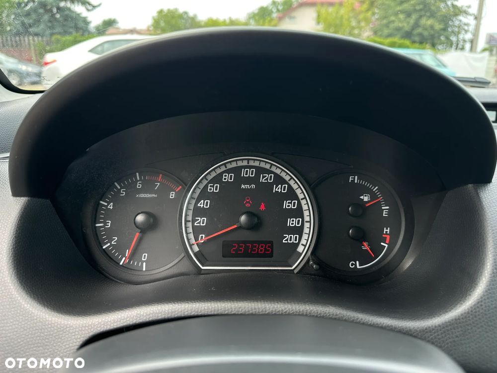 Suzuki Swift - 16
