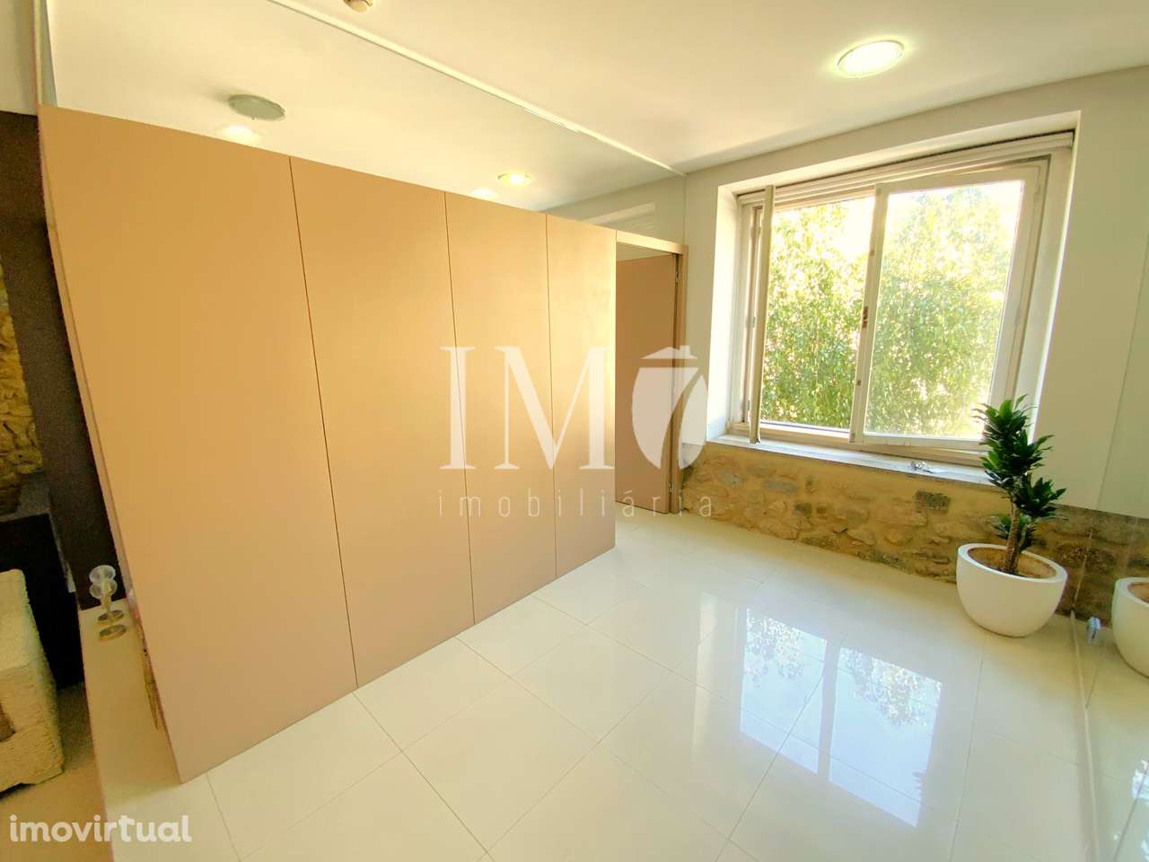 Gabinete com janela (despesas incluídas) - Campo da Vinha, Braga - Grande imagem: 4/12