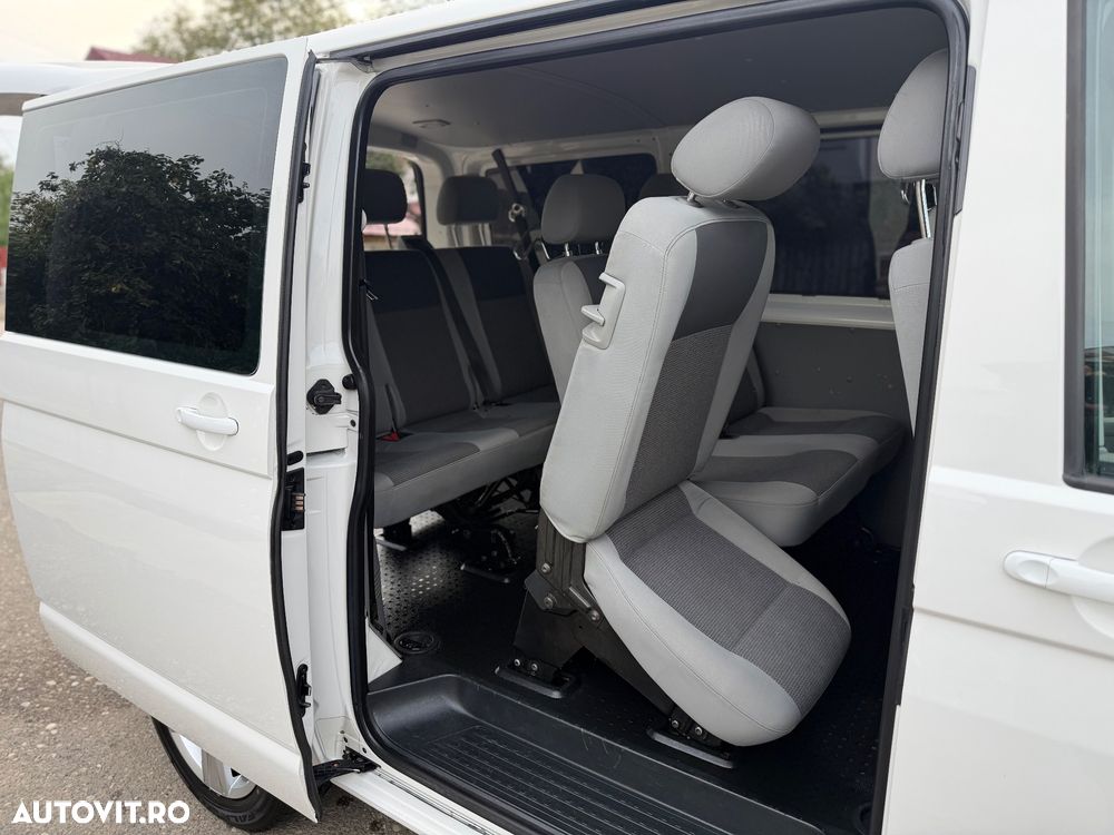 Volkswagen Transporter - 12