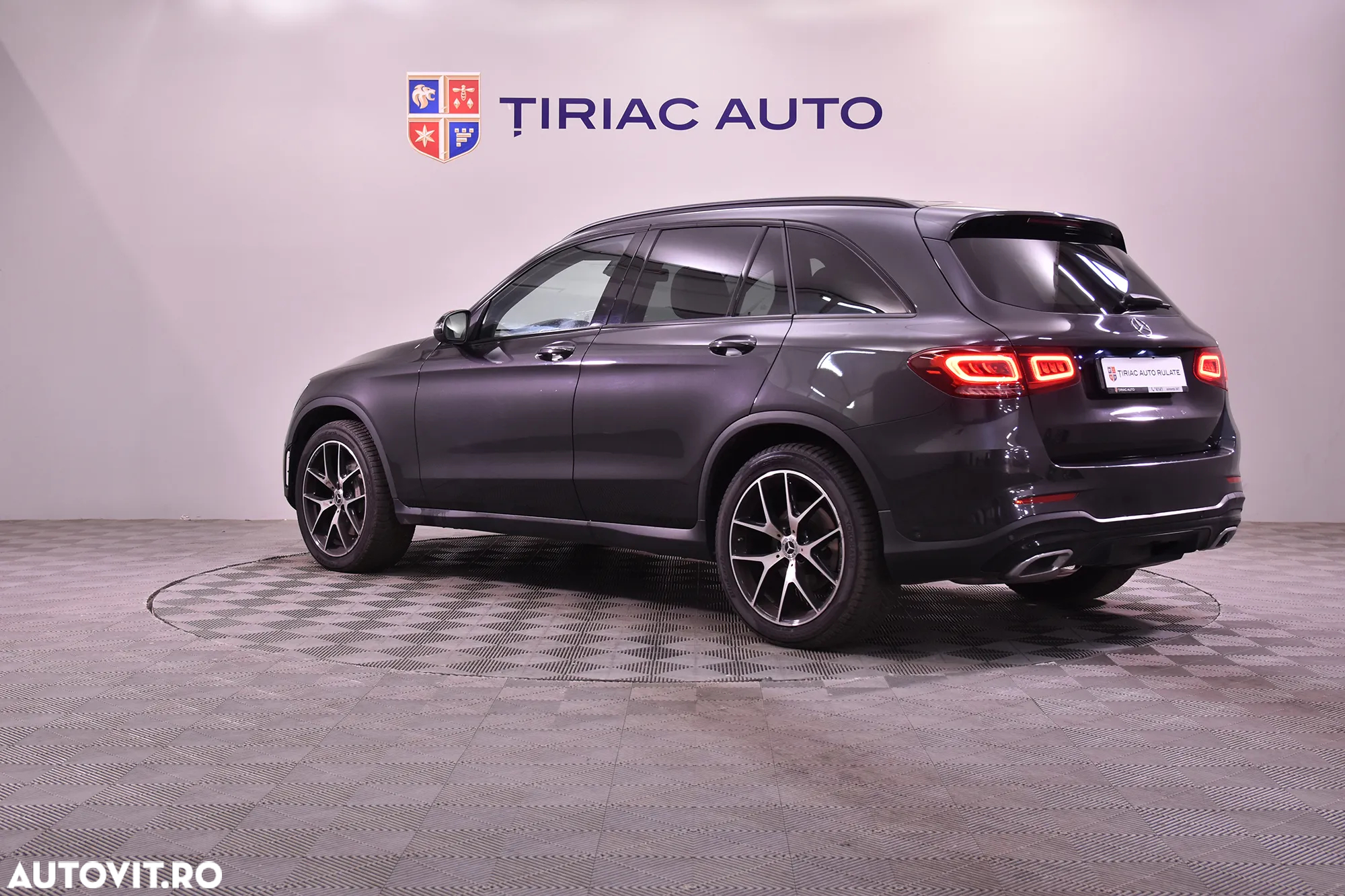 Mercedes-Benz GLC - 3