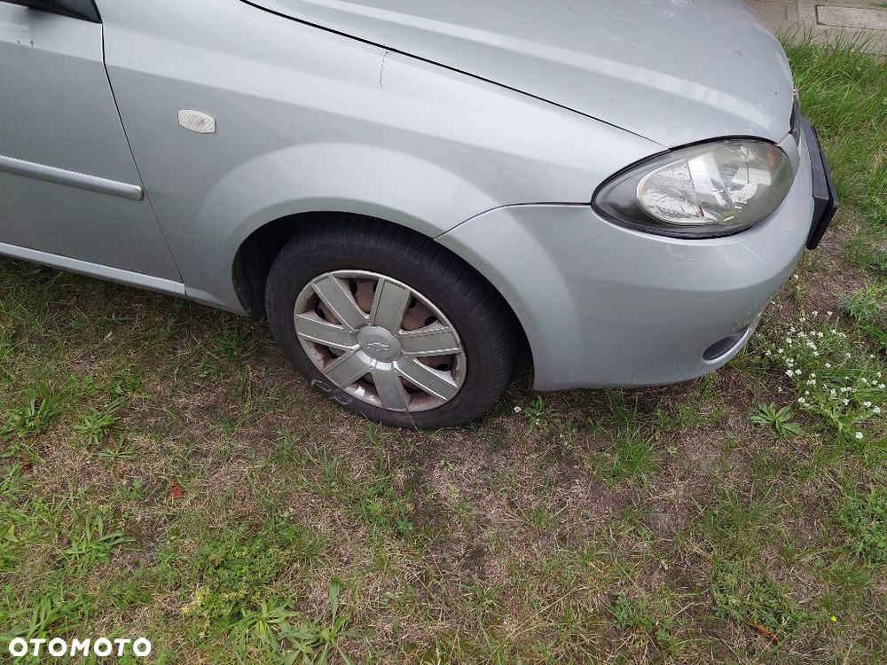 Chevrolet Lacetti 1.4 SE / Star (klm) - 9
