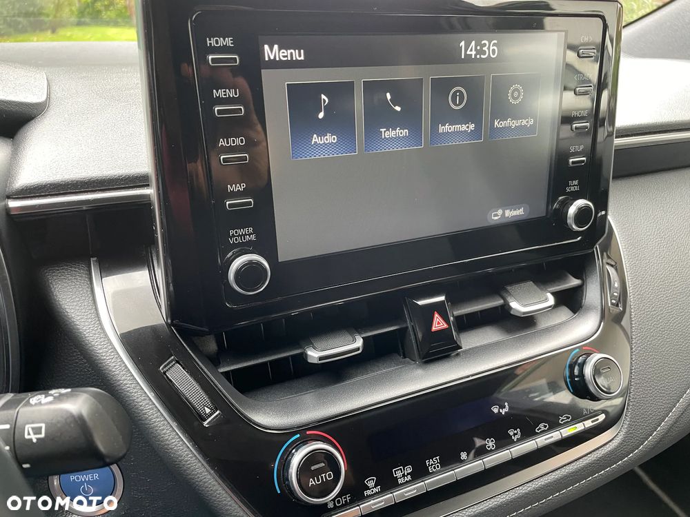 Toyota Corolla 1.8 Hybrid Comfort - 25