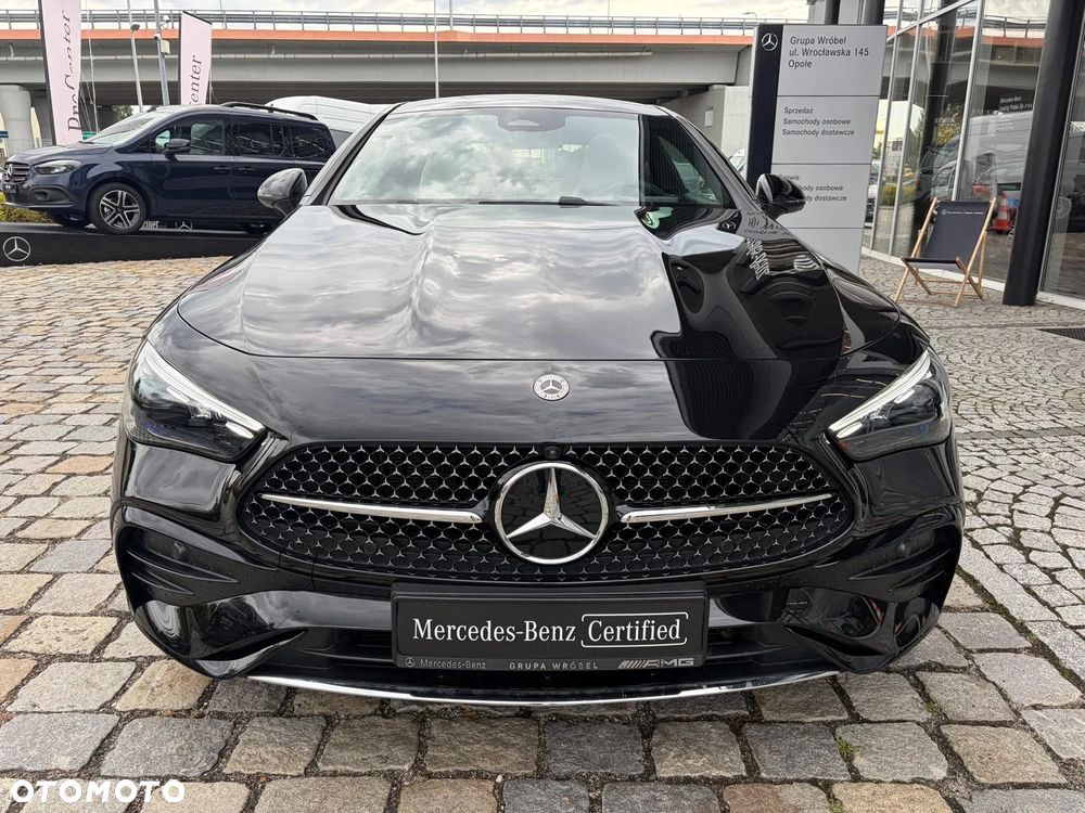 Mercedes-Benz CLE 300 4Matic 9G-TRONIC Edition AMG Line - 2