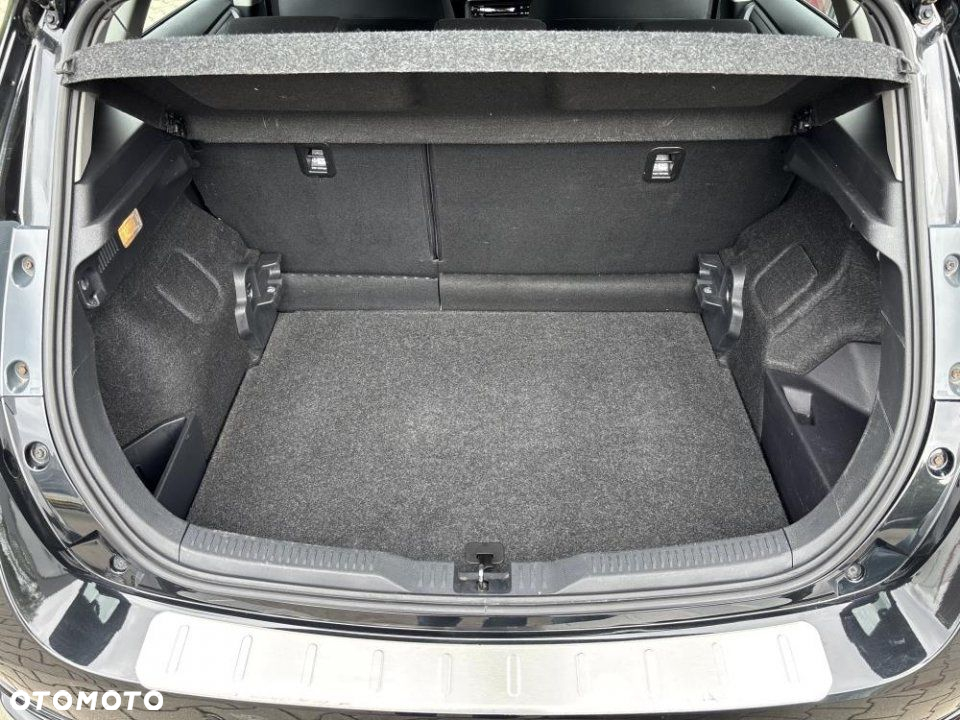 Toyota Auris - 13