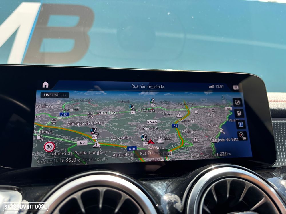 Mercedes-Benz EQB 250+ AMG Line - 13